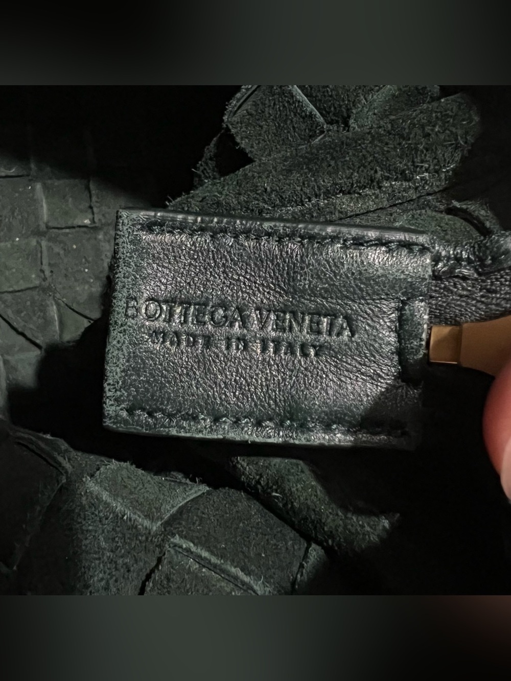 Bottega Veneta MEDIUM Camera Loop Bag in Ink - Picture 6 of 7